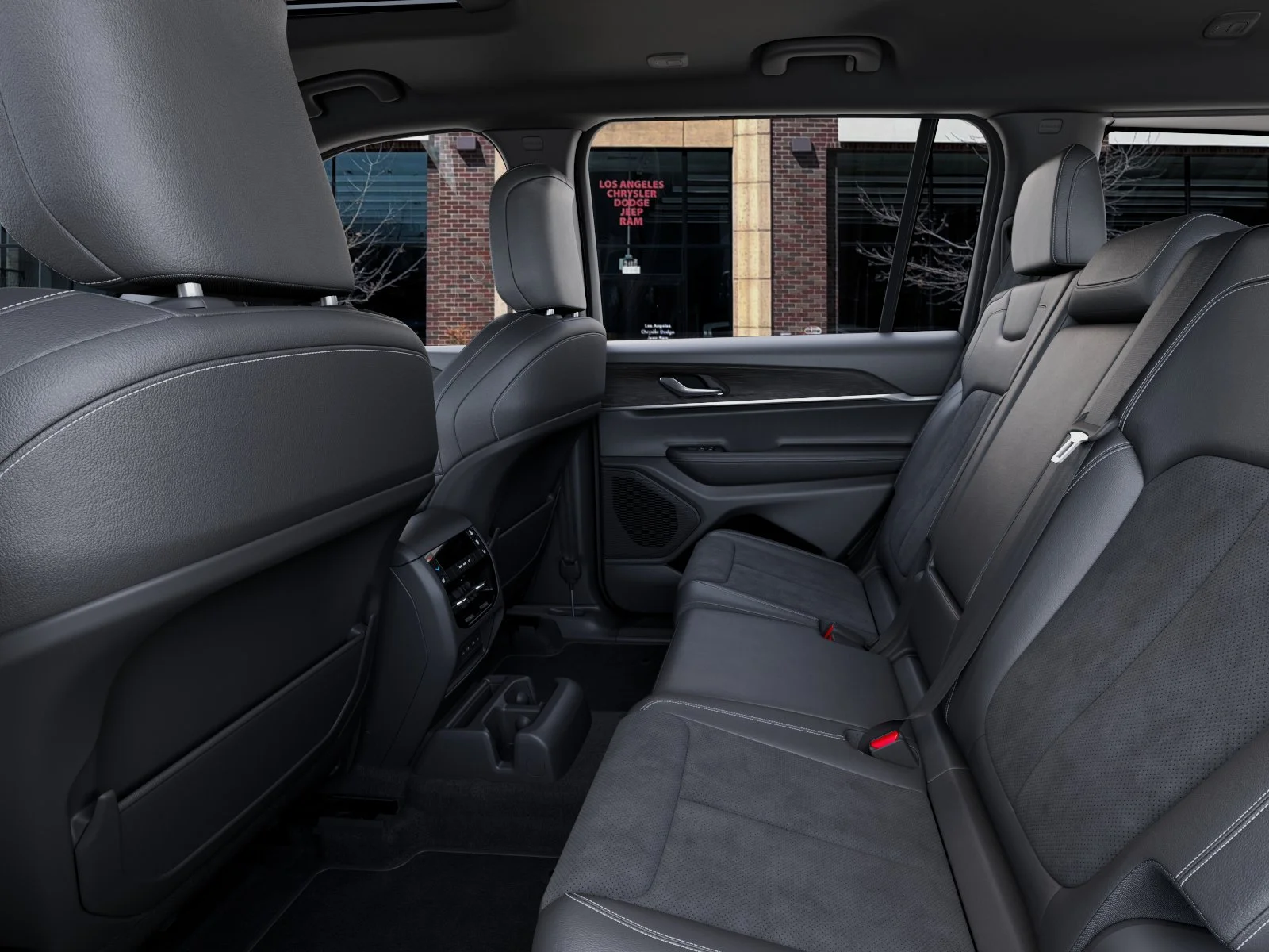 New 2026 Bright White Clear-Coat Exterior Paint Jeep Altitude image 49