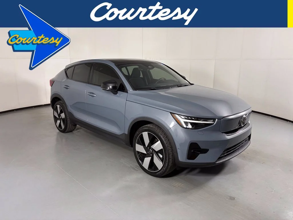 Used 2023 Gray Volvo Ultimate image 1