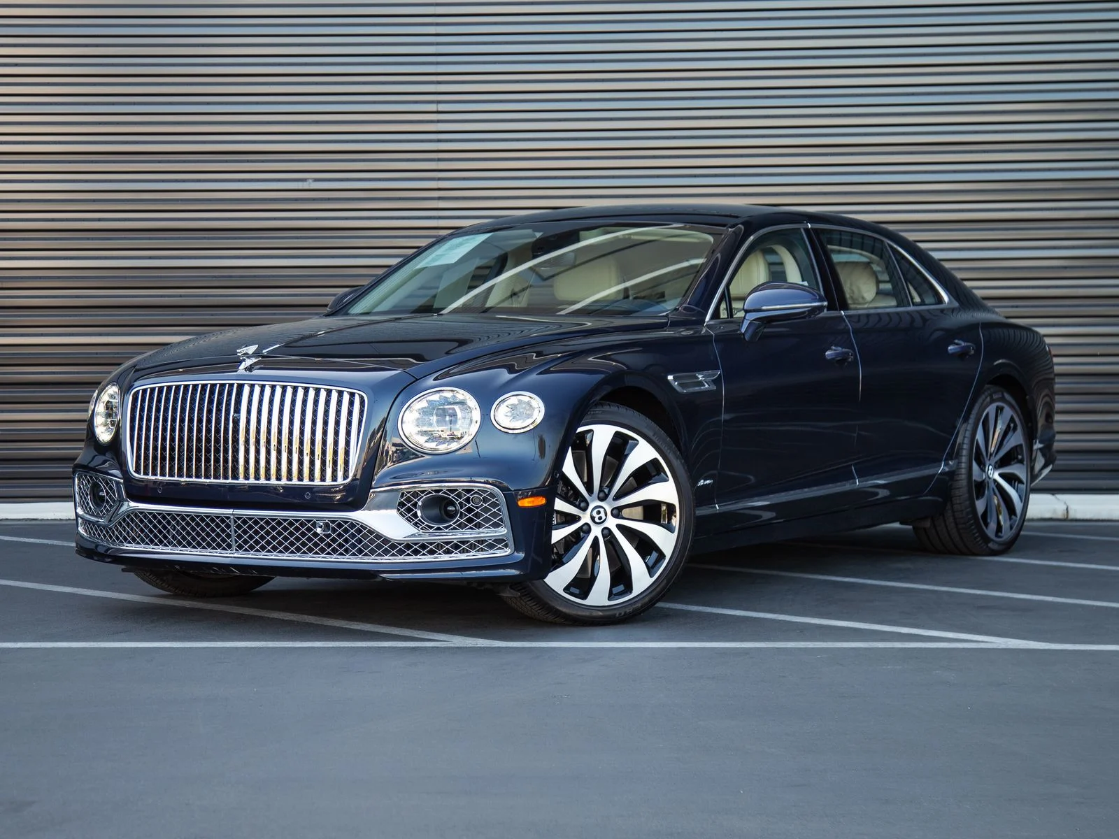 Used 2024 Blue Bentley Azure image 1