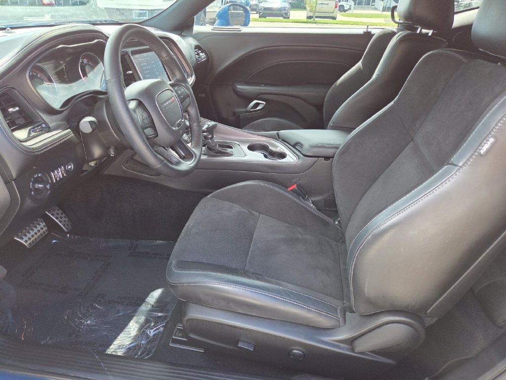 Certified Used 2023 Frostbite Dodge R/T image 26