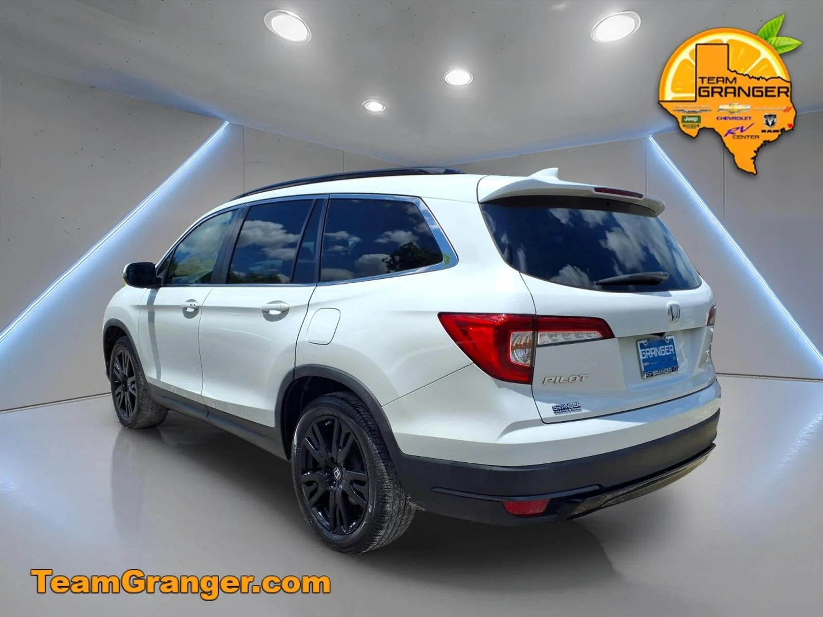 Used 2021 White Honda Special Edition image 2