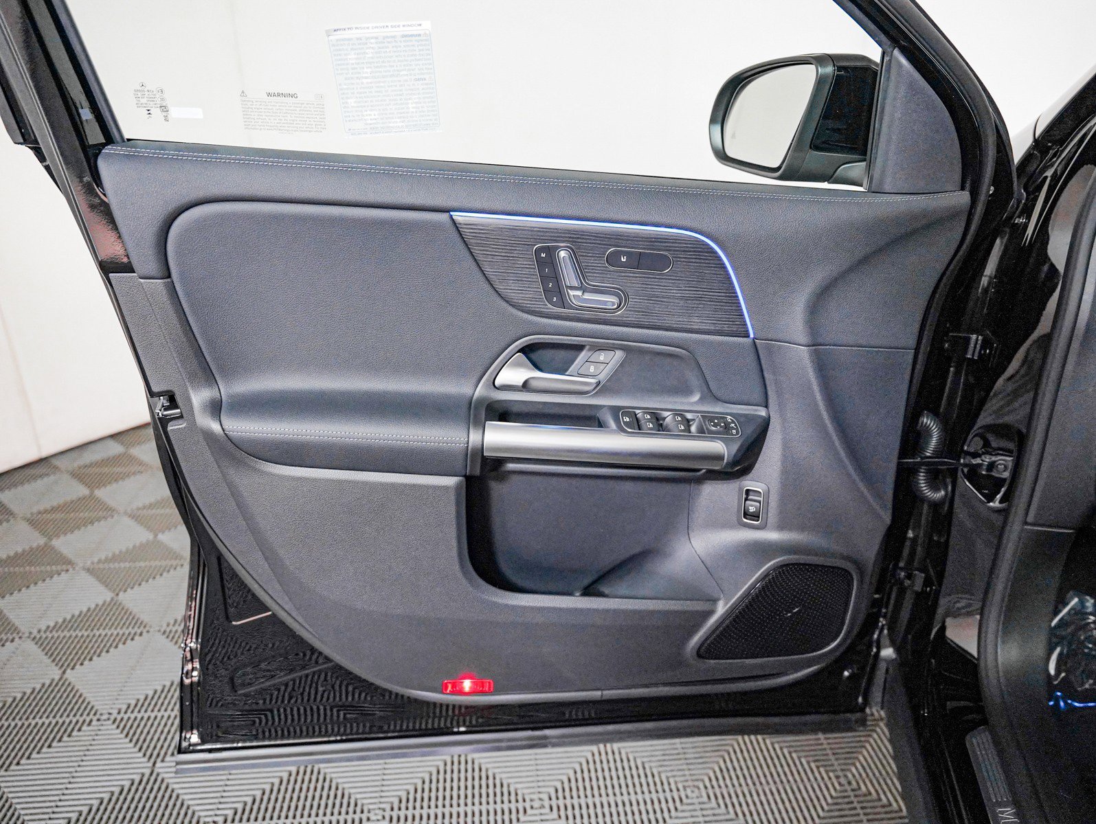 New 2026 Night Black Mercedes-Benz GLA 250 image 23