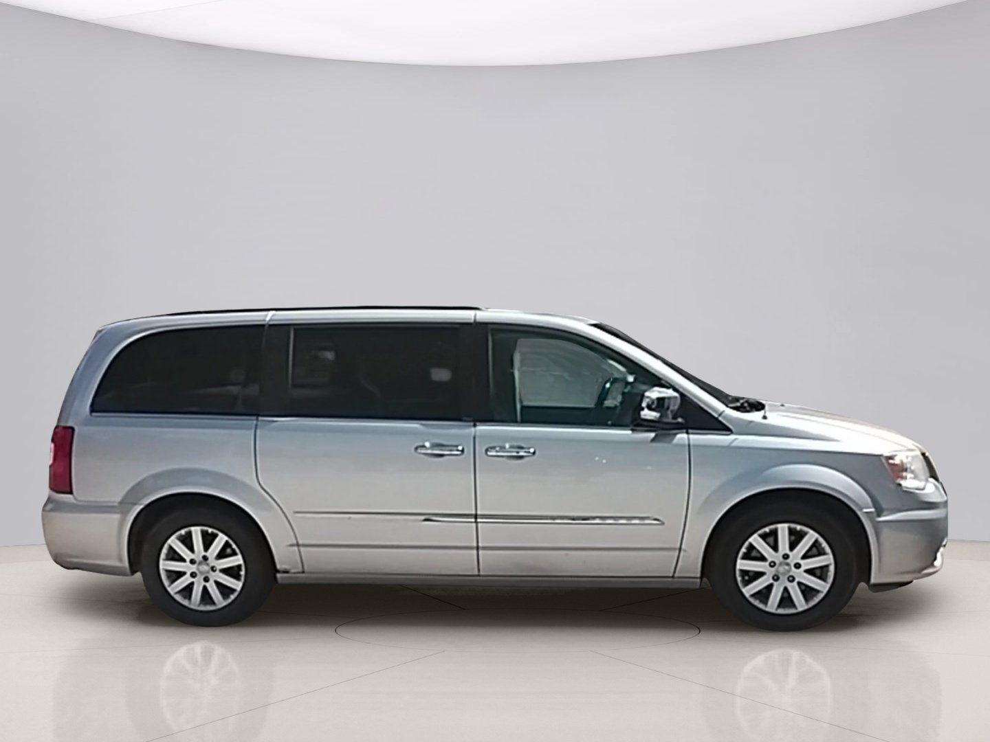 Used 2012 Silver Chrysler TOURING-L image 6