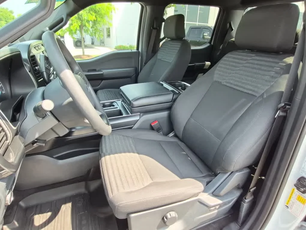 Used 2022 Space White Ford XL image 10