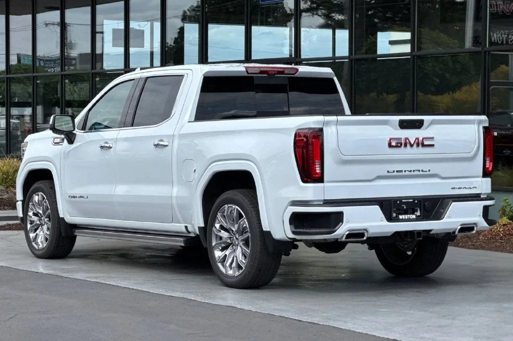 2026 GMC Sierra 1500 Denali - Photo 6