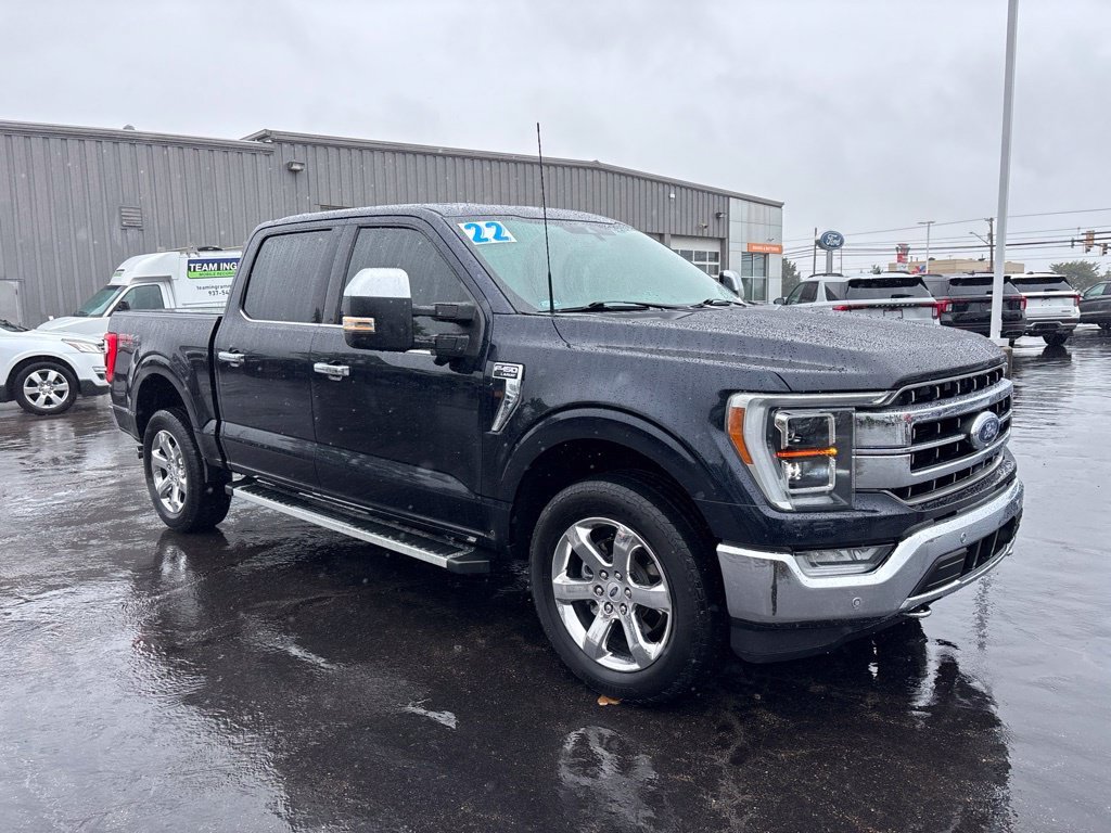 Used 2022 Antimatter Blue Metallic Ford Lariat image 7
