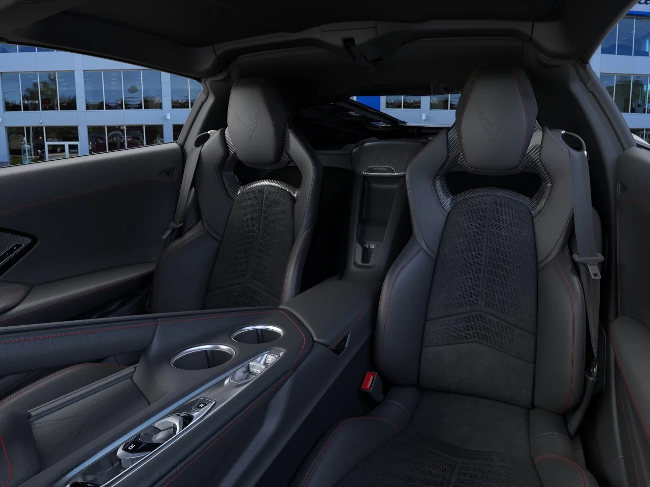 2027 Chevrolet Corvette 2LT - Photo 16