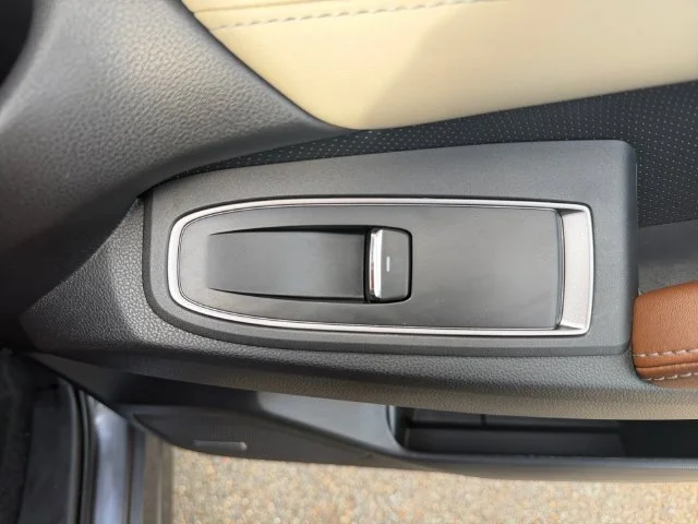 Used 2022 Gray Subaru Touring image 39