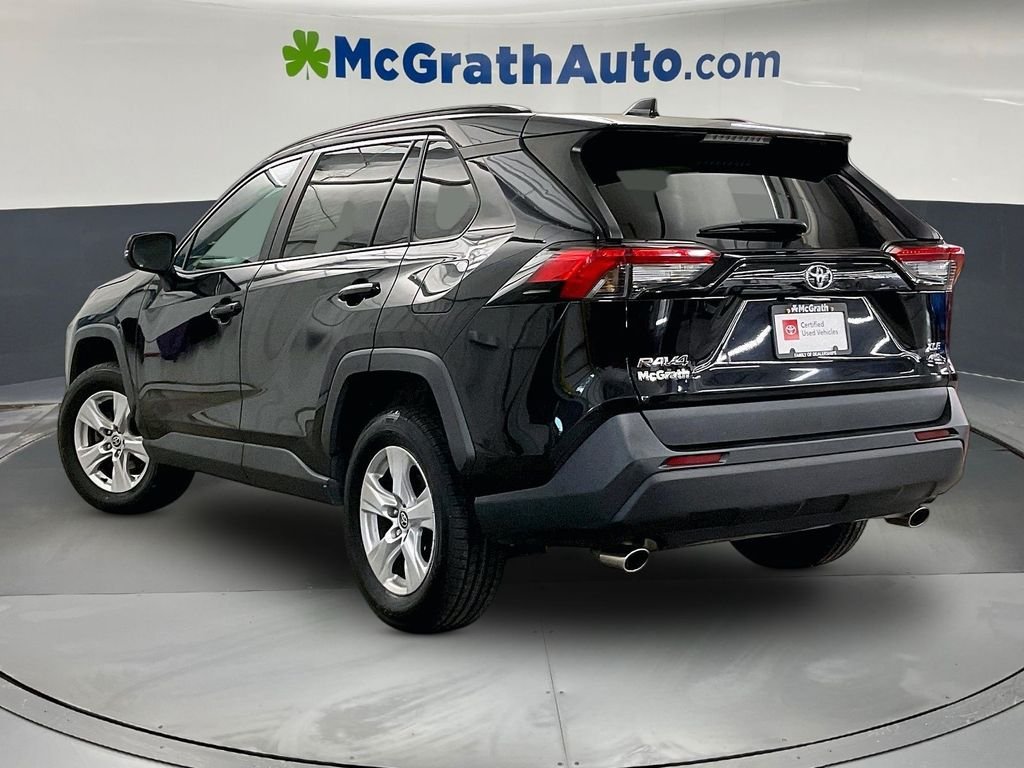 Used 2021 Black Toyota XLE image 3