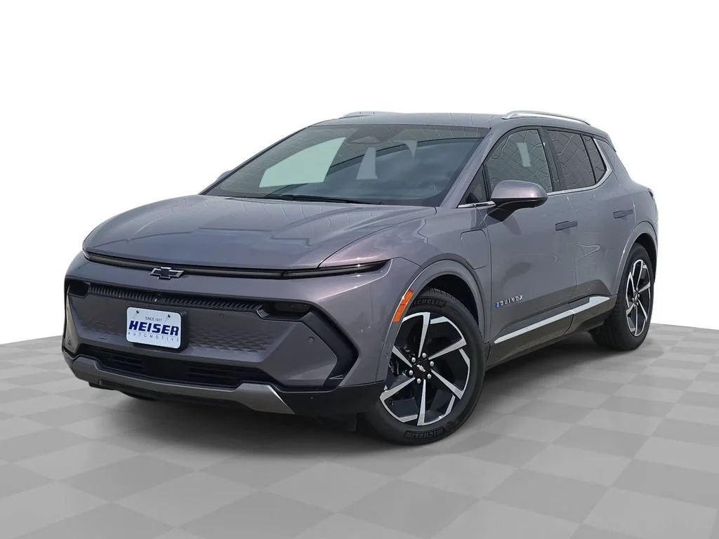 Used 2024 Galaxy Gray Metallic Chevrolet 2LT image 1