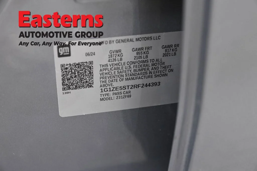 Used 2024 Gray Chevrolet LT image 37