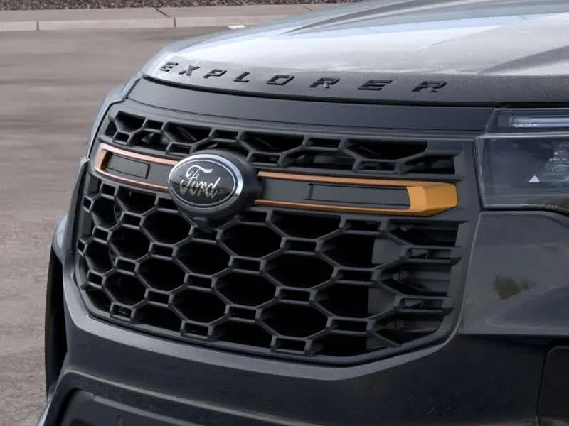 New 2026 Agate Black Metallic Ford Tremor® image 17