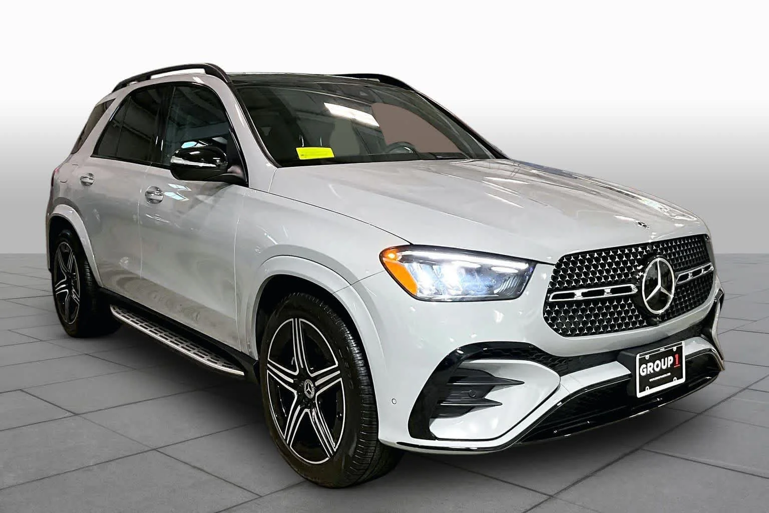 Used 2026 MANUFAKTUR Alpine Grey Mercedes-Benz GLE 350 image 3