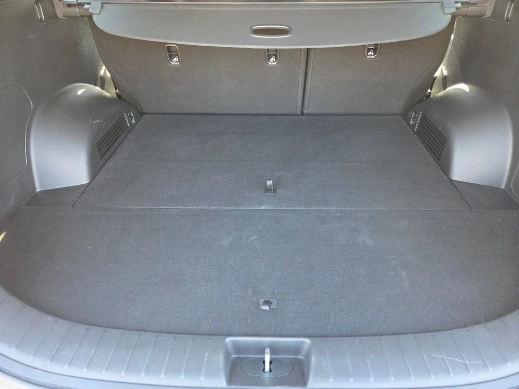 Used 2022 Gray Hyundai SEL image 17