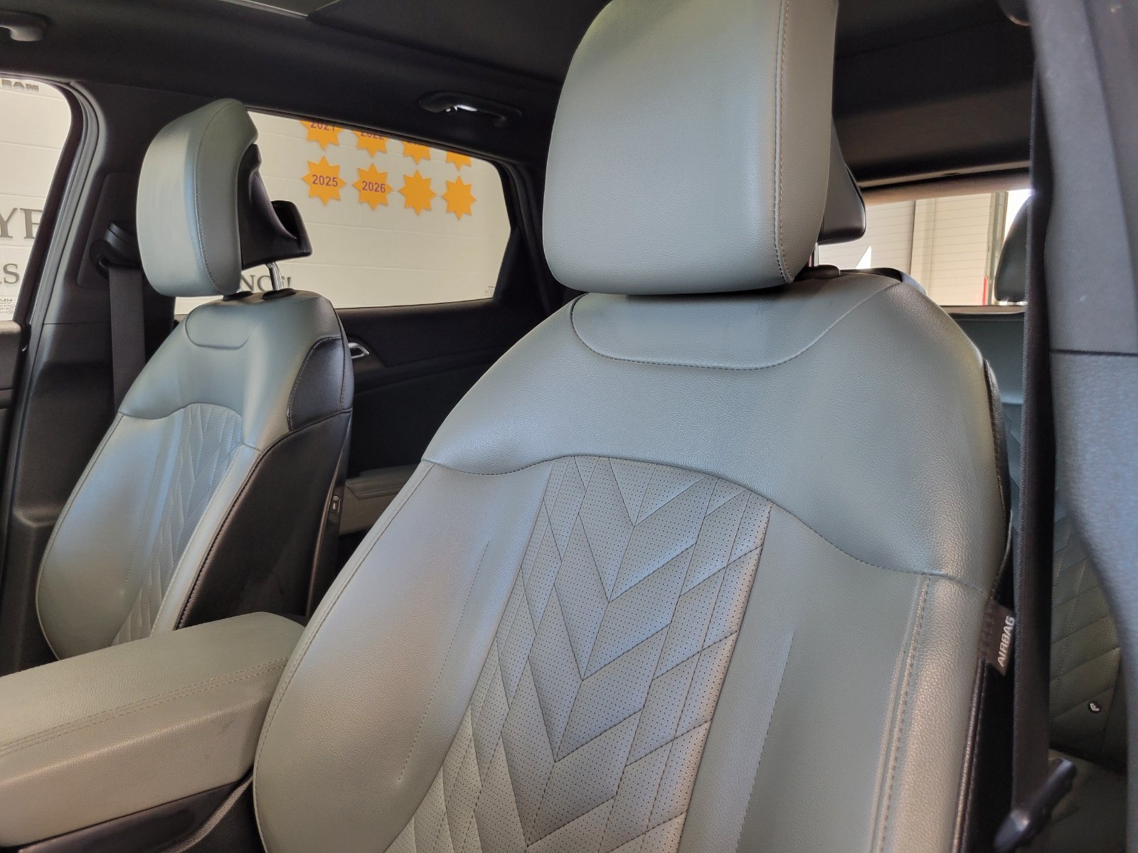 Used 2023 Black Kia X-Line image 11