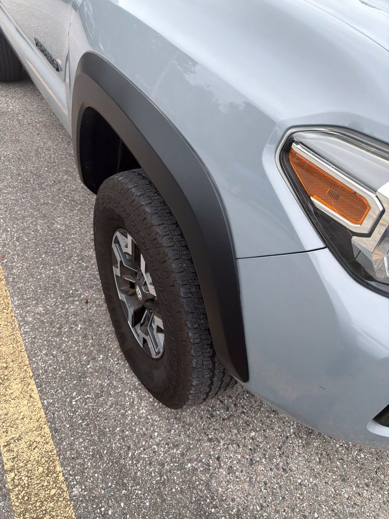Used 2018  Toyota TRD Off-Road image 4