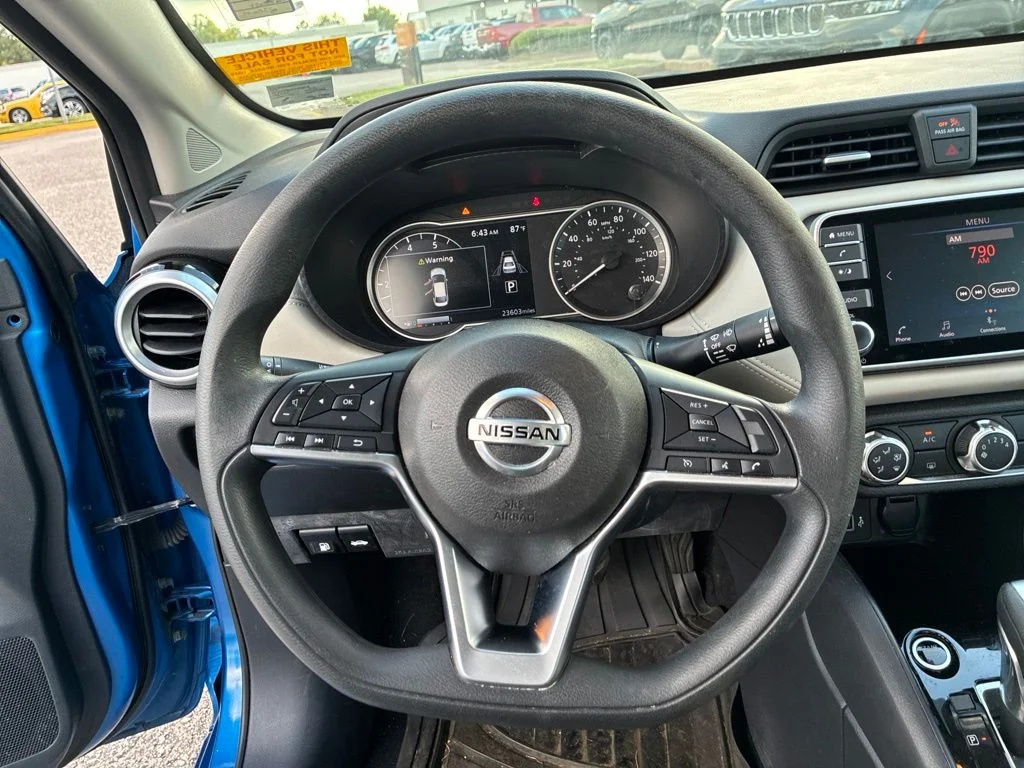 Used 2020 Blue Nissan 1.6 SV image 20
