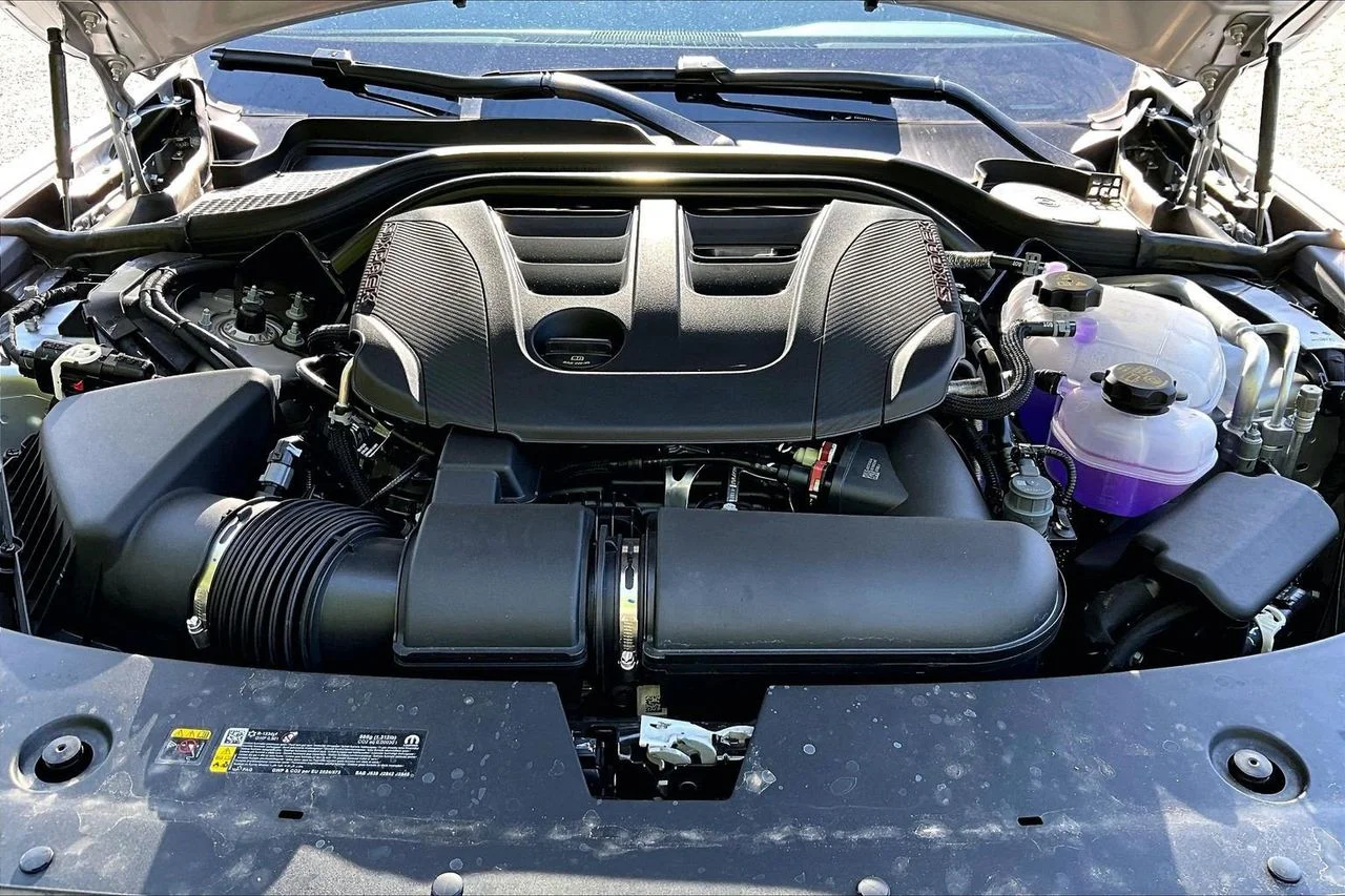 New 2026 Triple Nickel Exterior Paint Dodge R/T Scat Pack image 35