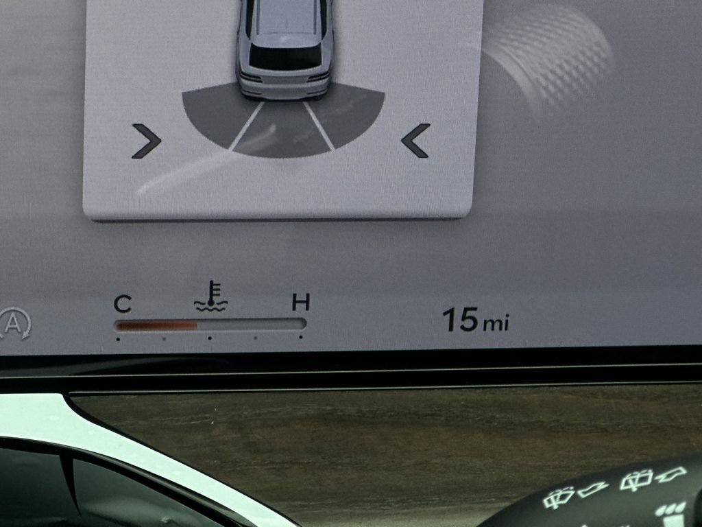 New 2026 White Genesis 2.5T SELECT image 28