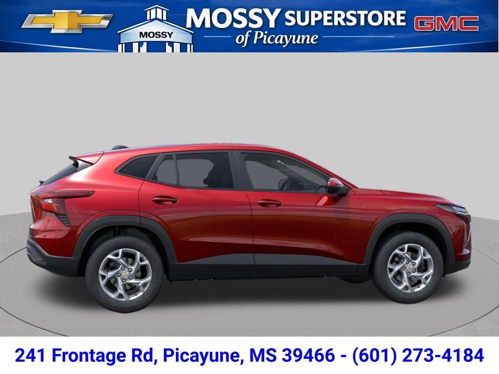 2026 Chevrolet Trax LS - Photo 5