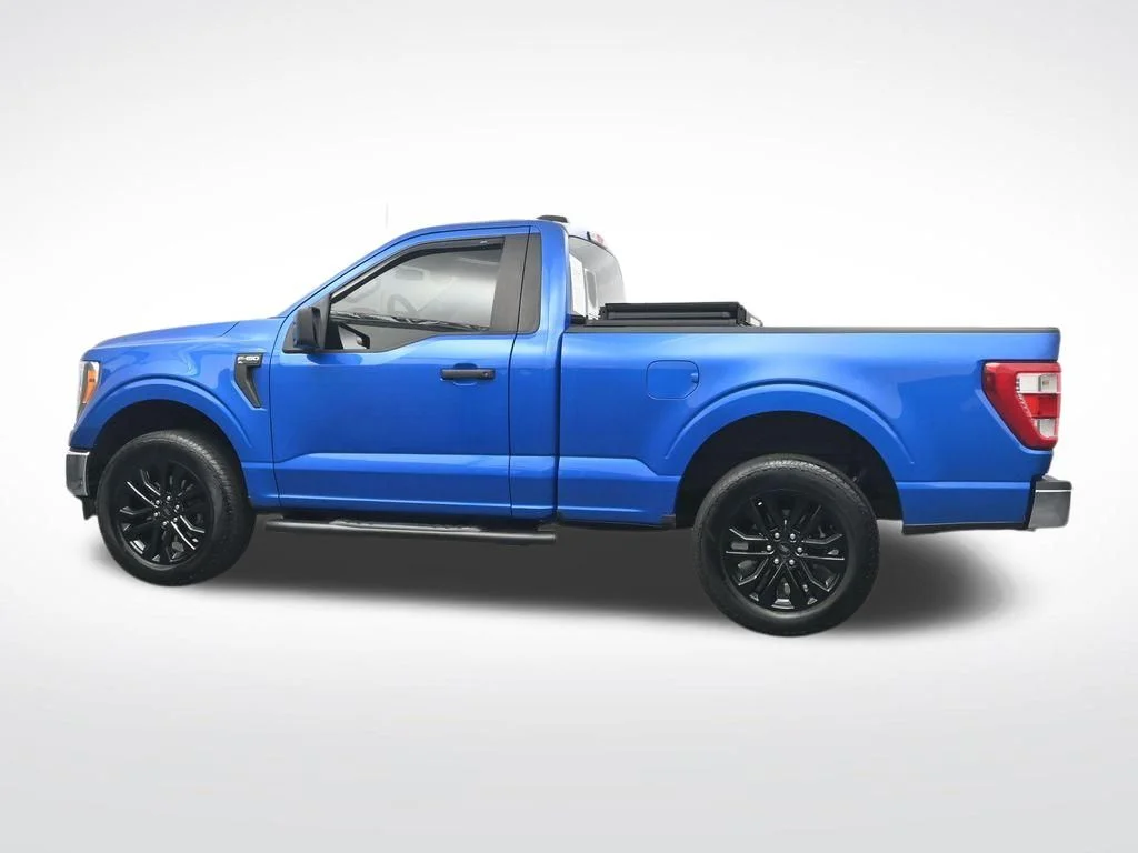 Used 2021 Blue Ford XL image 10
