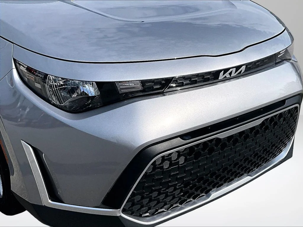 Used 2025 Gray Kia LX image 29