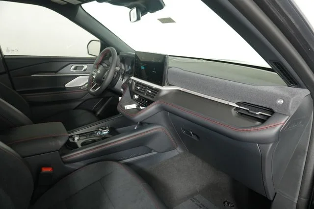New 2026 Agate Black Metallic Ford ST image 34