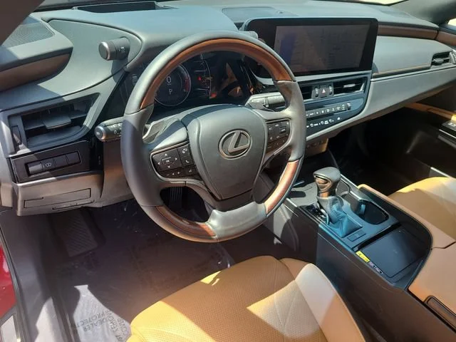 Used 2024 Red Lexus ES 350 Luxury image 17