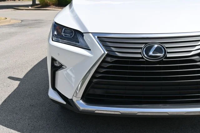 Used 2019 White Lexus 350 image 14