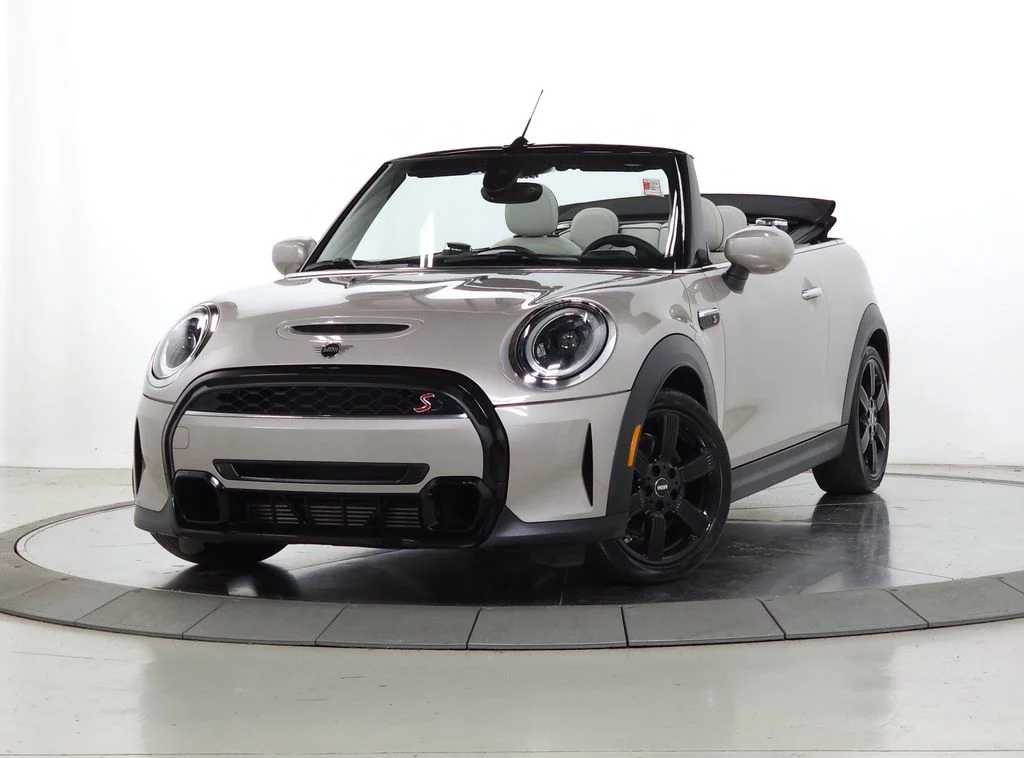 2023 MINI Convertible Cooper S's photo