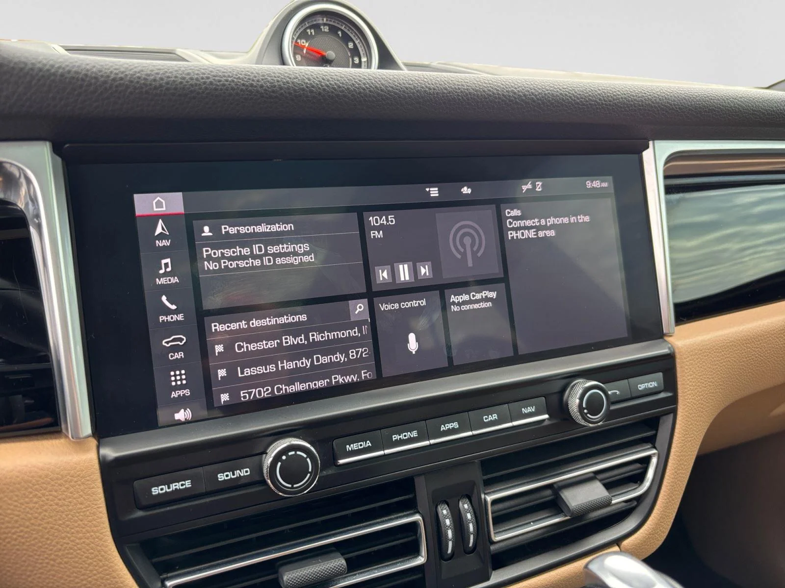 Used 2020 White Porsche Base image 22