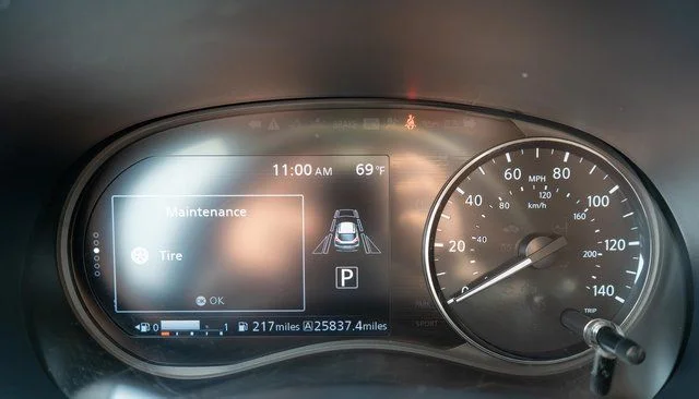 2023 Nissan Kicks SR - Photo 21