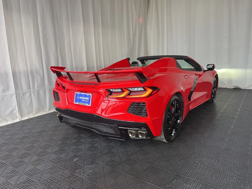 Used 2022 Red Chevrolet Stingray image 26