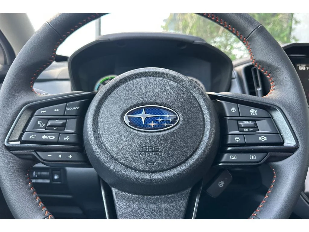 New 2026 CRYSTAL BLACK SILICA Subaru Limited Hybrid image 23