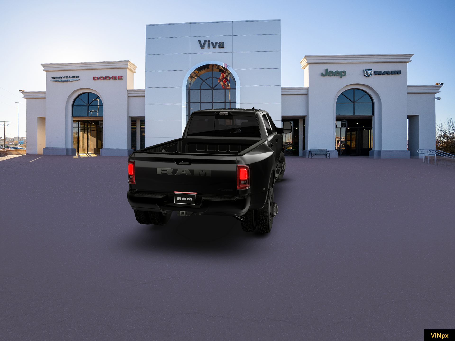 New 2026 Diamond Black Crystal Pearl-Coat Exterior Paint RAM Tradesman image 14