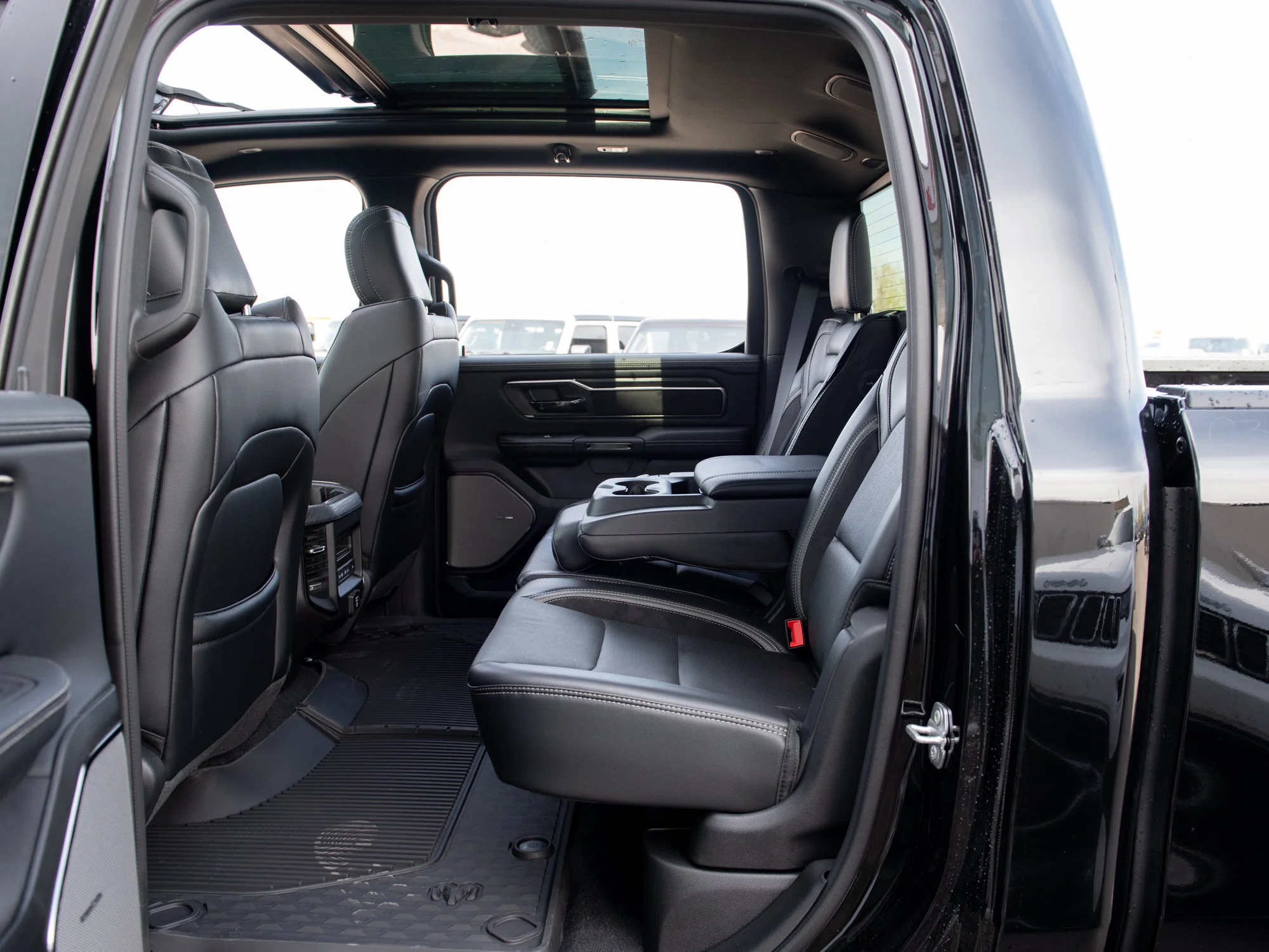 New 2026 Black RAM Sport* image 21
