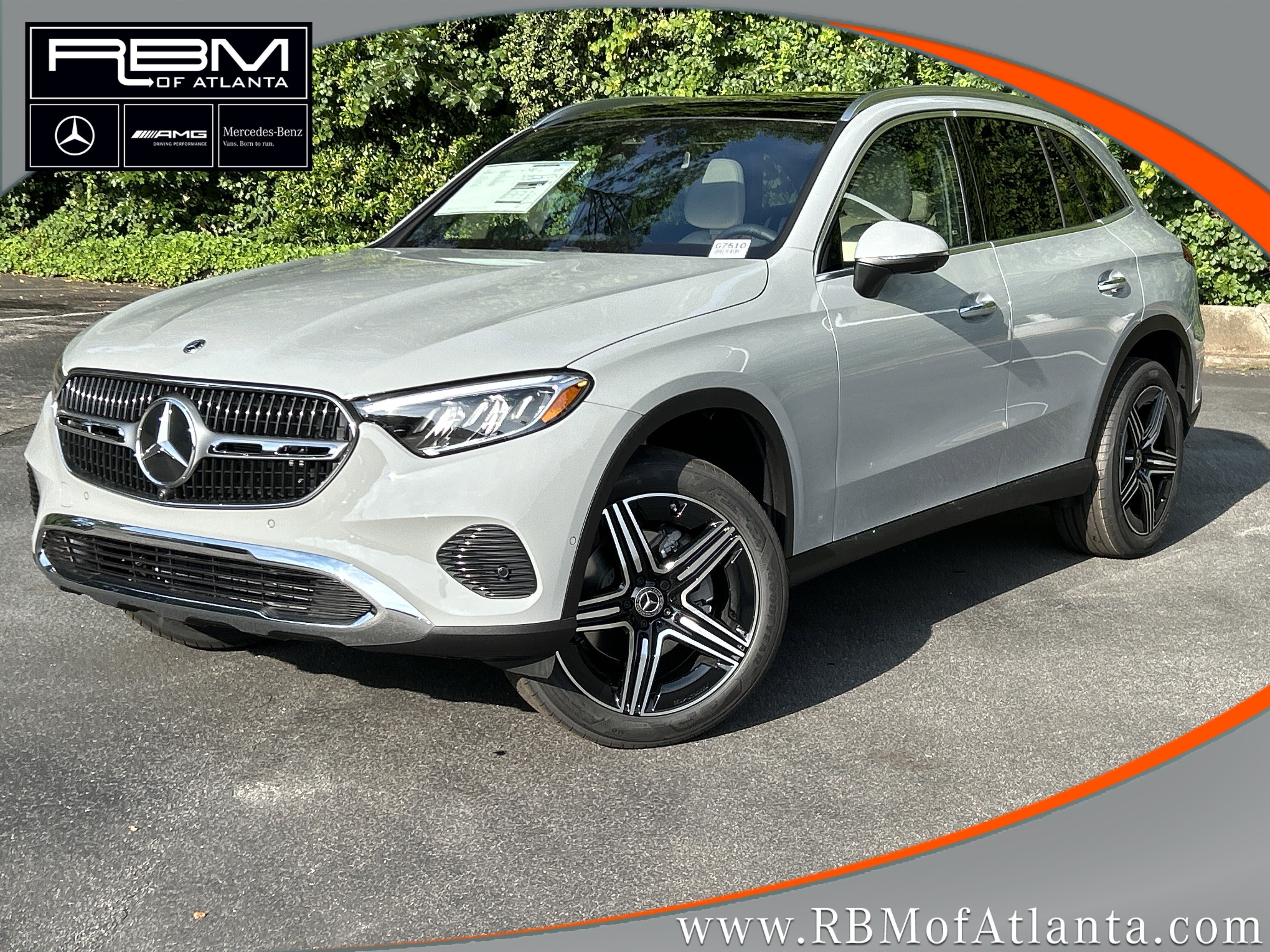 New 2026 MANUFAKTUR Alpine Grey Mercedes-Benz GLC 300 SUV image 1