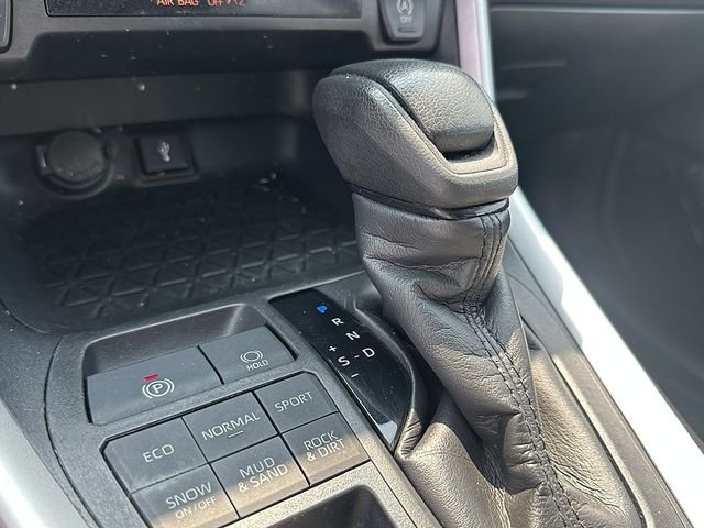 Used 2020 Silver Toyota LE image 30