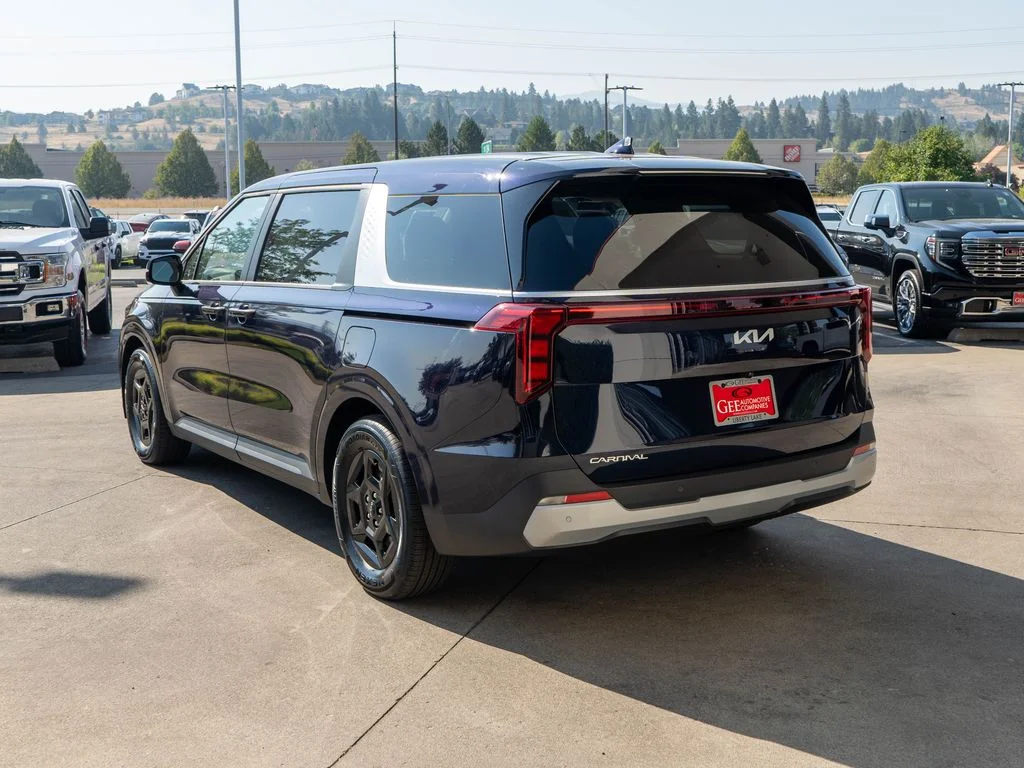New 2026 Blue Kia LXS image 5