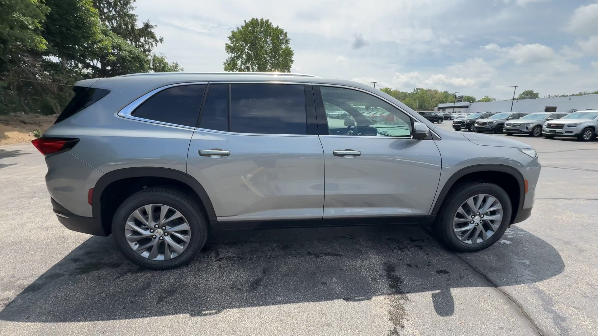 2026 Buick Enclave Preferred - Photo 57