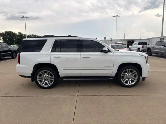 Used 2018 SUMMIT WHITE GMC SLT image 2