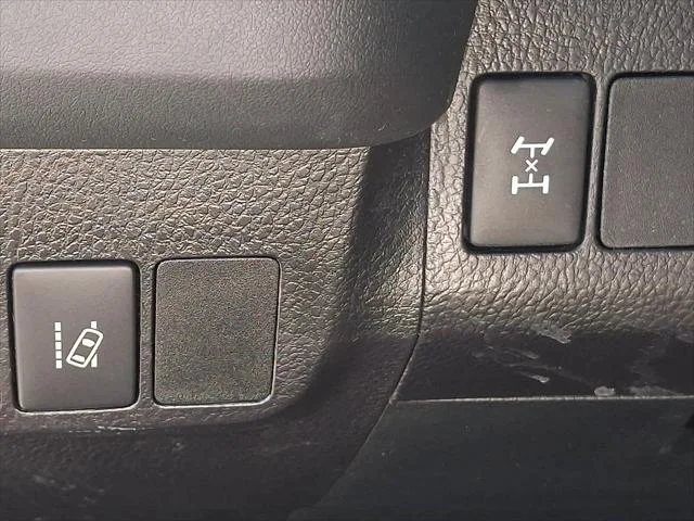 Certified Used 2018 ICE CAP Toyota  image 26