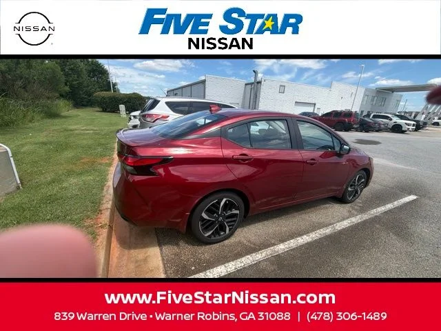 Used 2025 Red Nissan 1.6 SR image 14