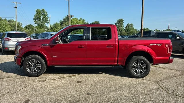 Used 2017 Red Ford Lariat image 3