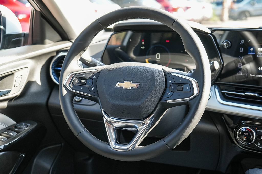 2026 Chevrolet Trax LT - Photo 14