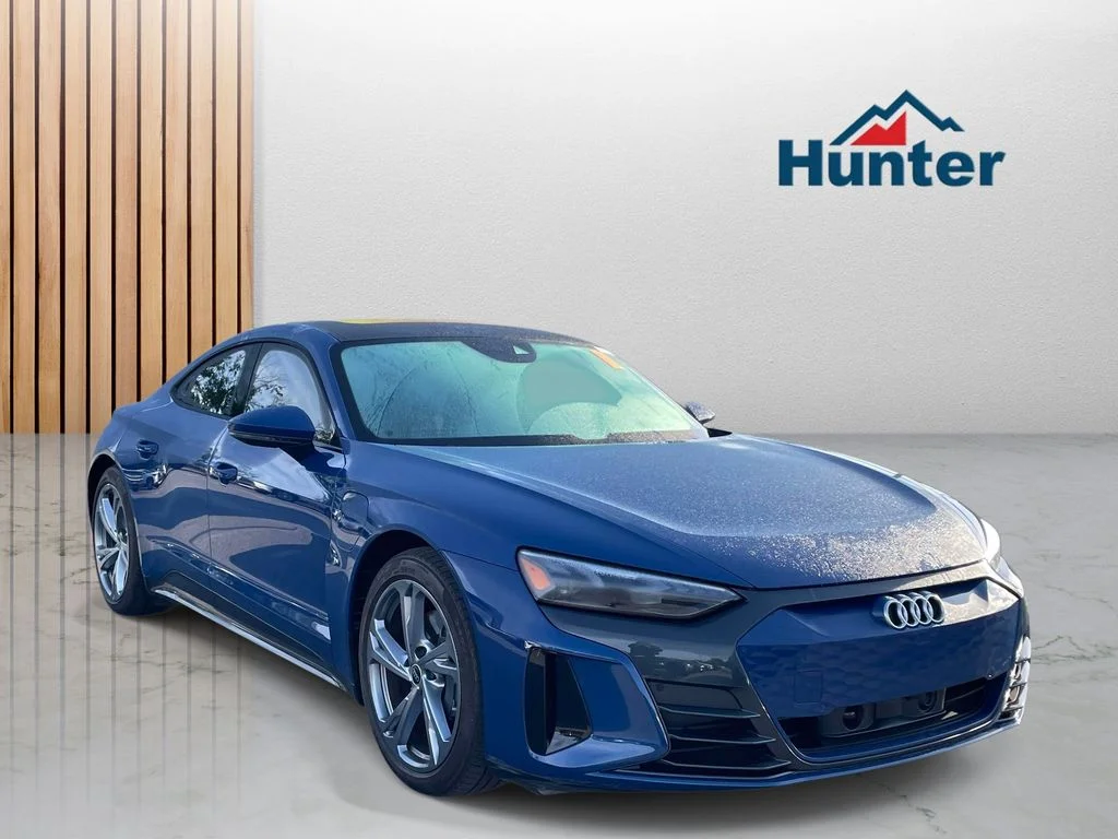 2024 Audi e-tron GT Premium Plus quattro's photo