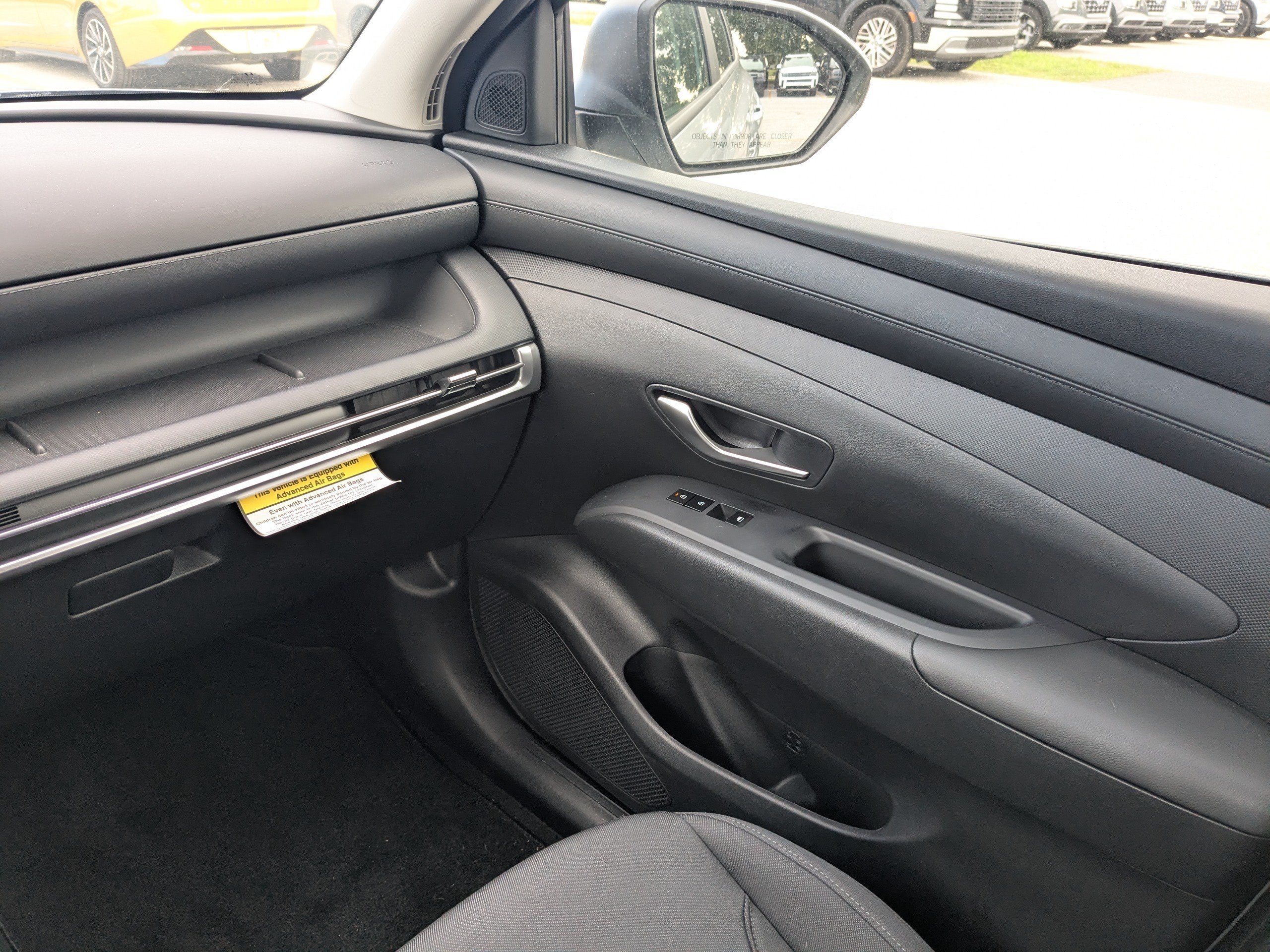 New 2026 Shimmering Silver Hyundai SE image 19