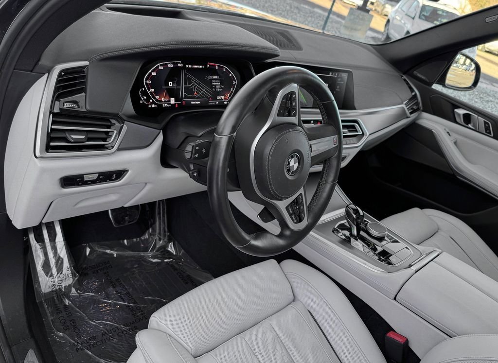 Used 2023 Green BMW M50i image 19