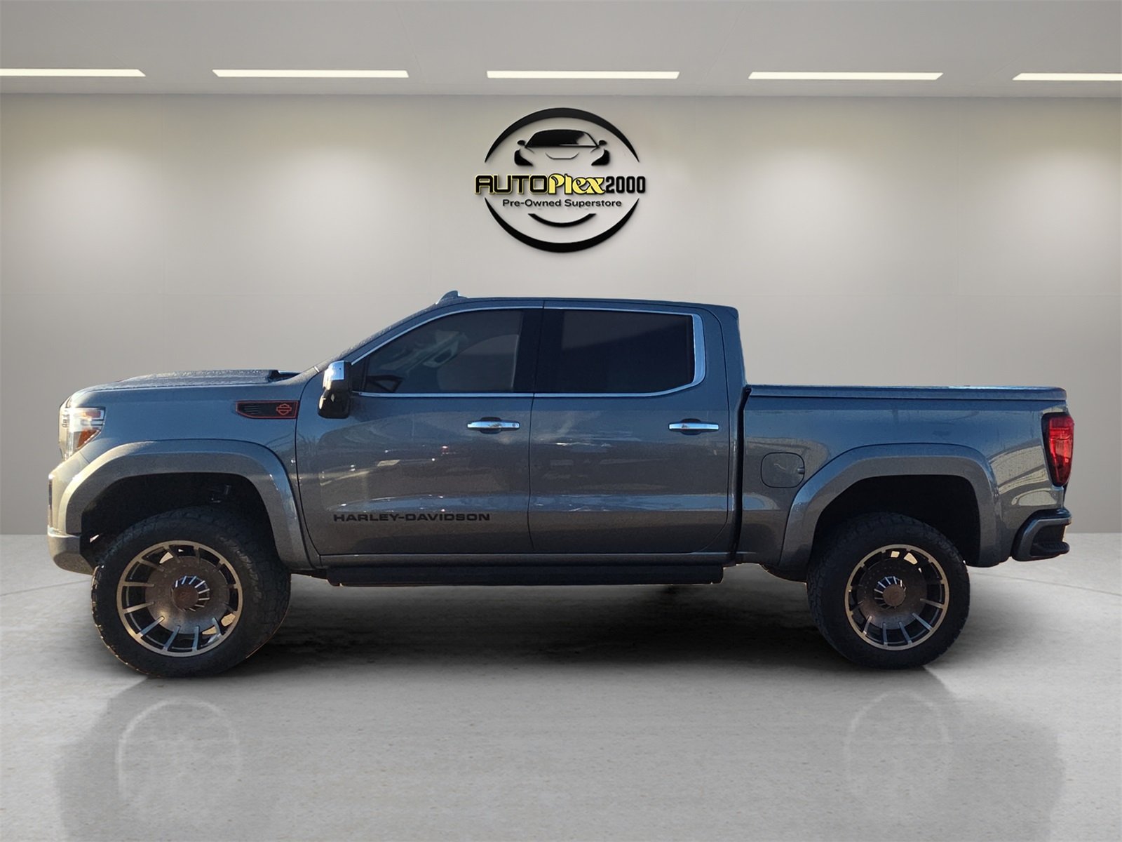 2021 Gmc Sierra 1500 SLT photo 4