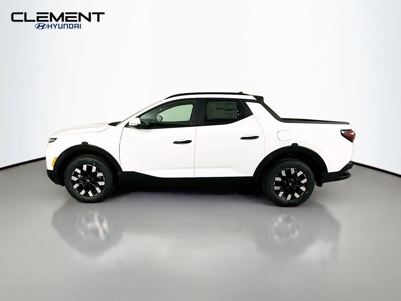 New 2026 White Hyundai SEL AWD image 4